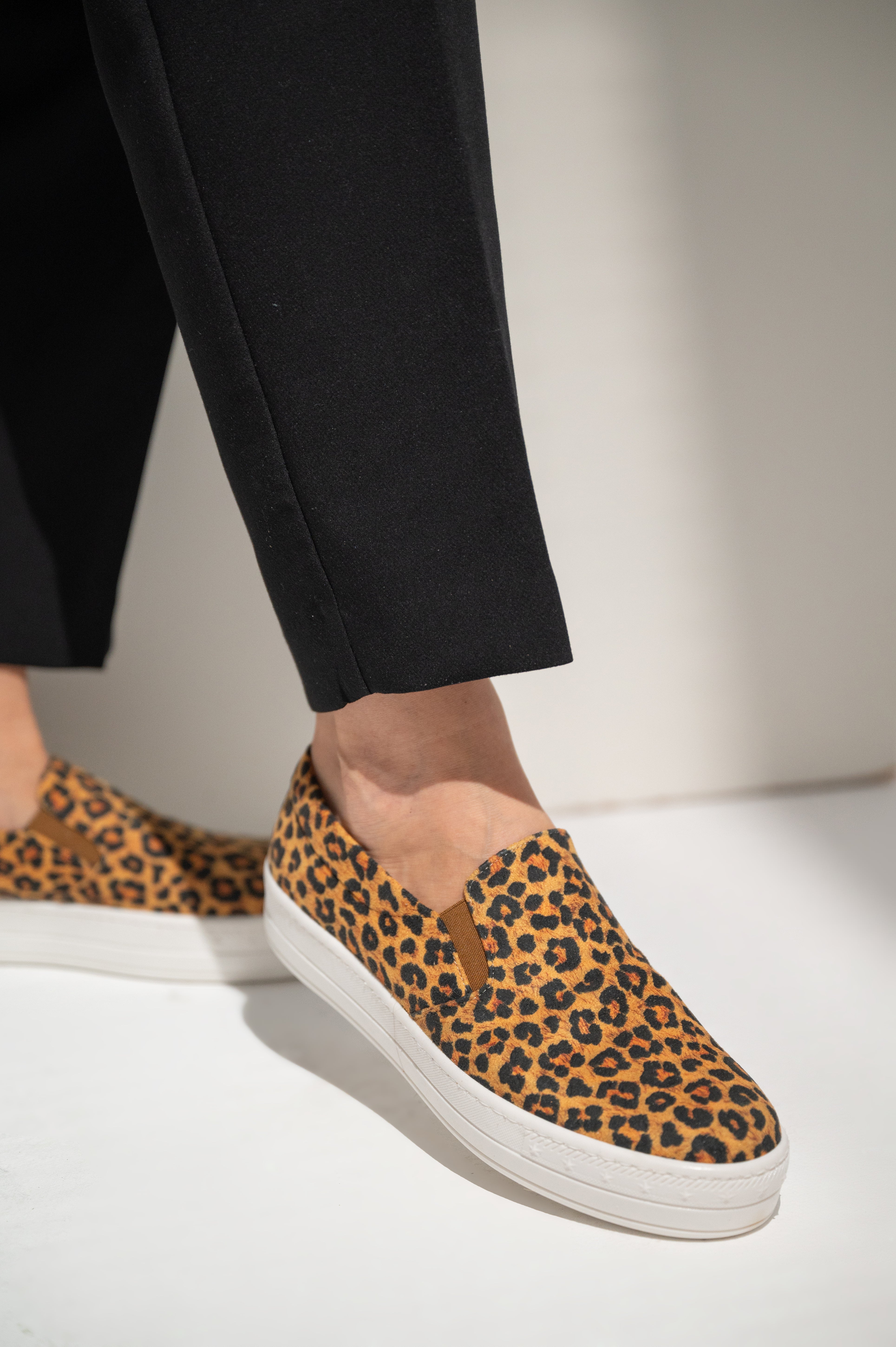 leopard shoes